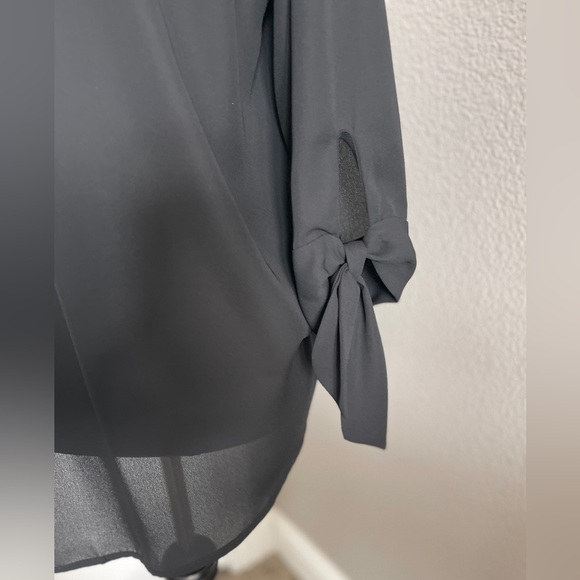 🖤 WEST KEI Allan Surplice Tie Sleeve High Low Blouse Black M - Picture 4 of 8